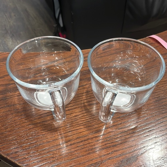 2 glass tea mugs - Picture 1 of 4